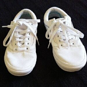 Classic Van's White Canvas Sneakers